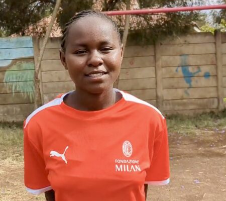 Trexped Moraa: determination, perseverance, and a passion born between the goalposts – Sport for Change