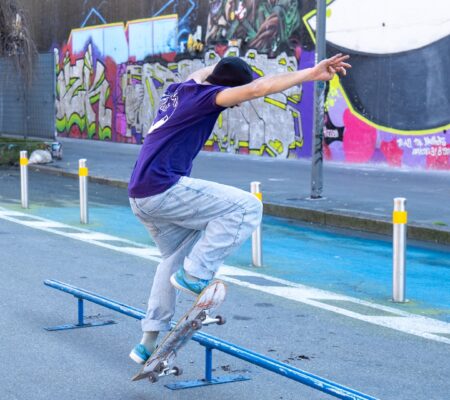 FUORI CAMPO: a Milano lo sport si prende la strada